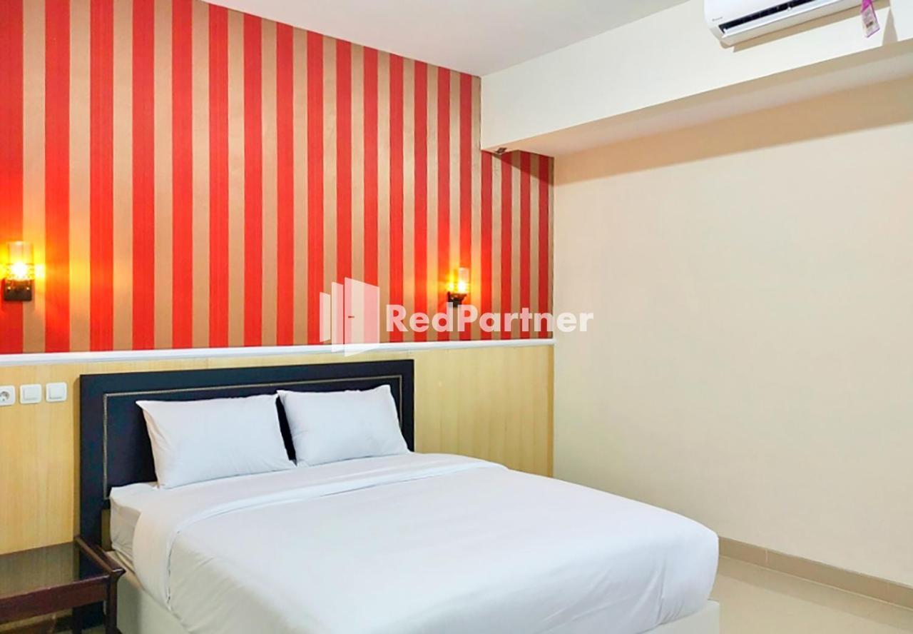 Reddoorz Syariah At Hotel Nuri Indah Dongkelan Yogyakarta Bantul Buitenkant foto